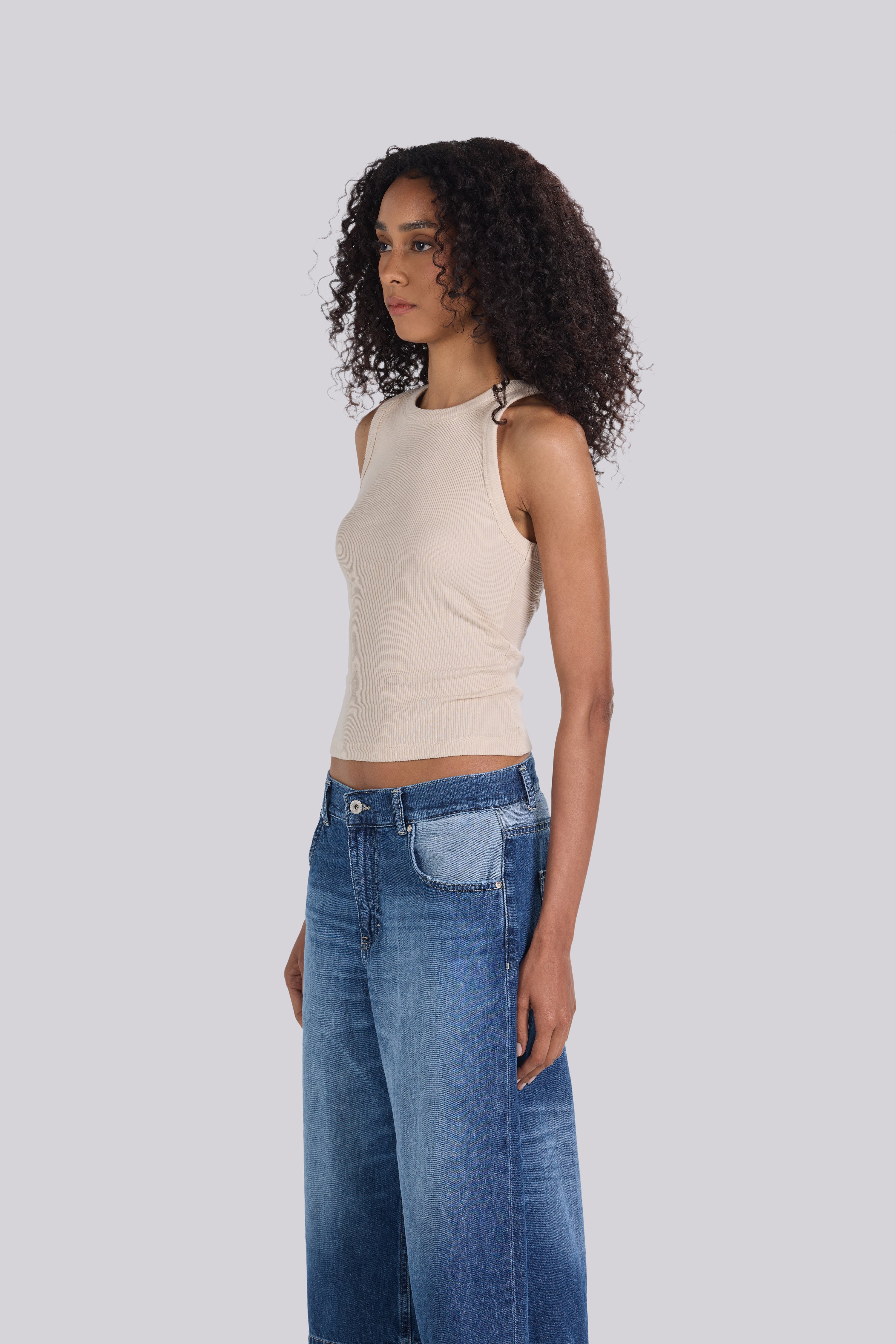 ROUND NECK TANK TOP BEIGE