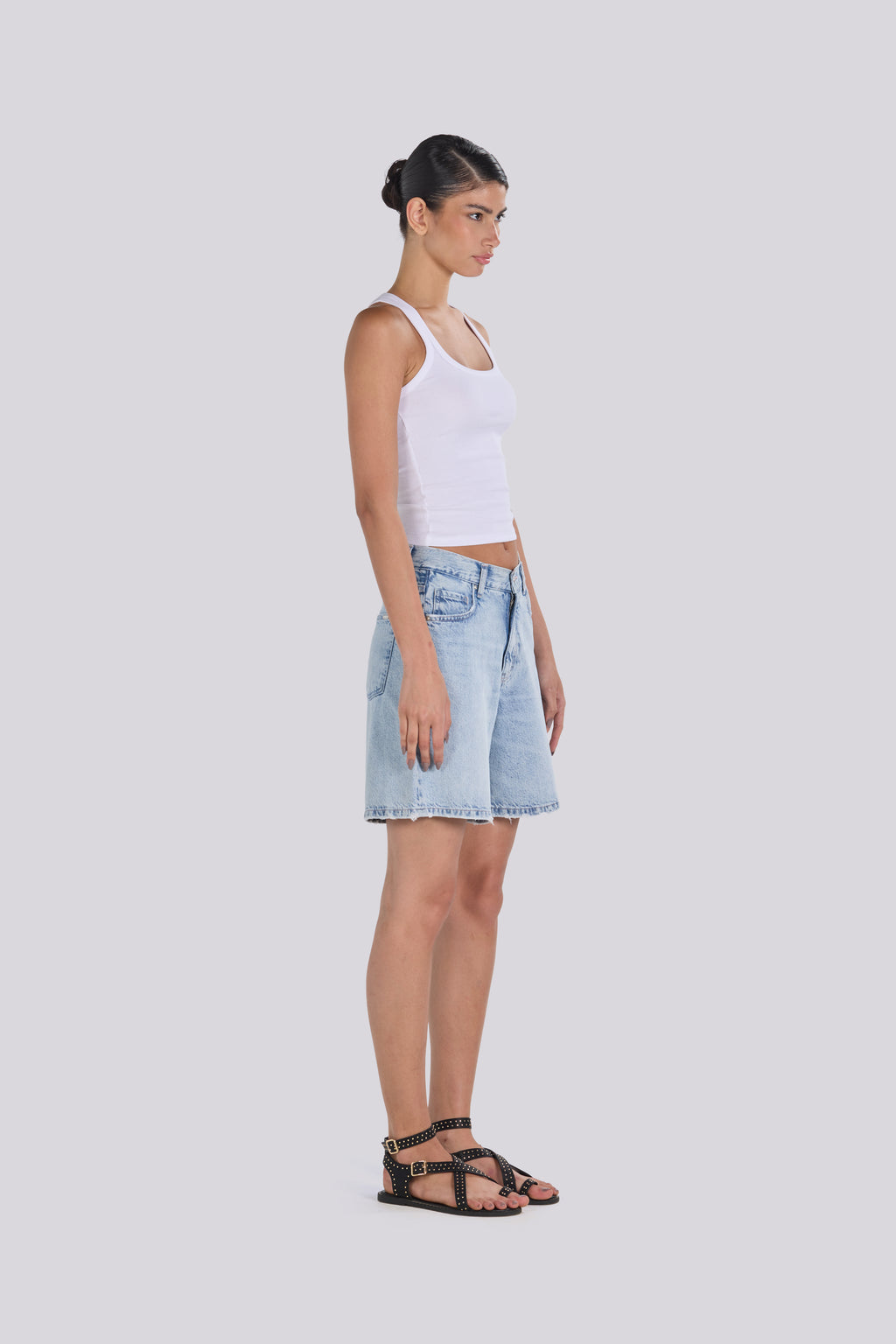 U- NECK TANK TOP WHITE