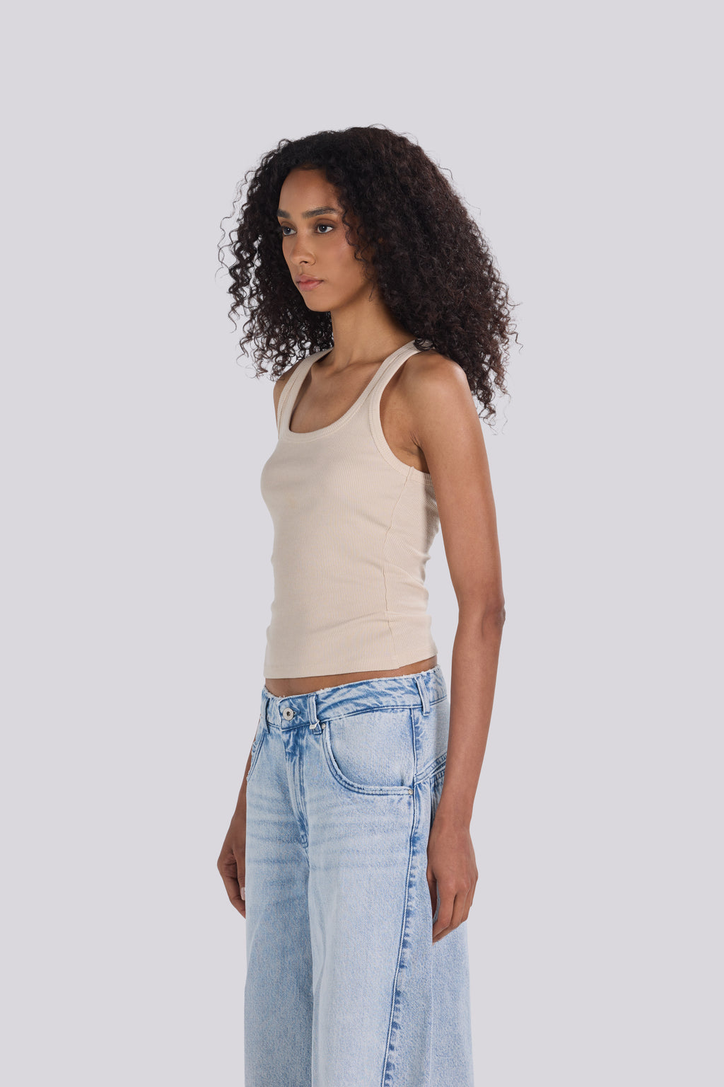 U- NECK TANK TOP BEIGE