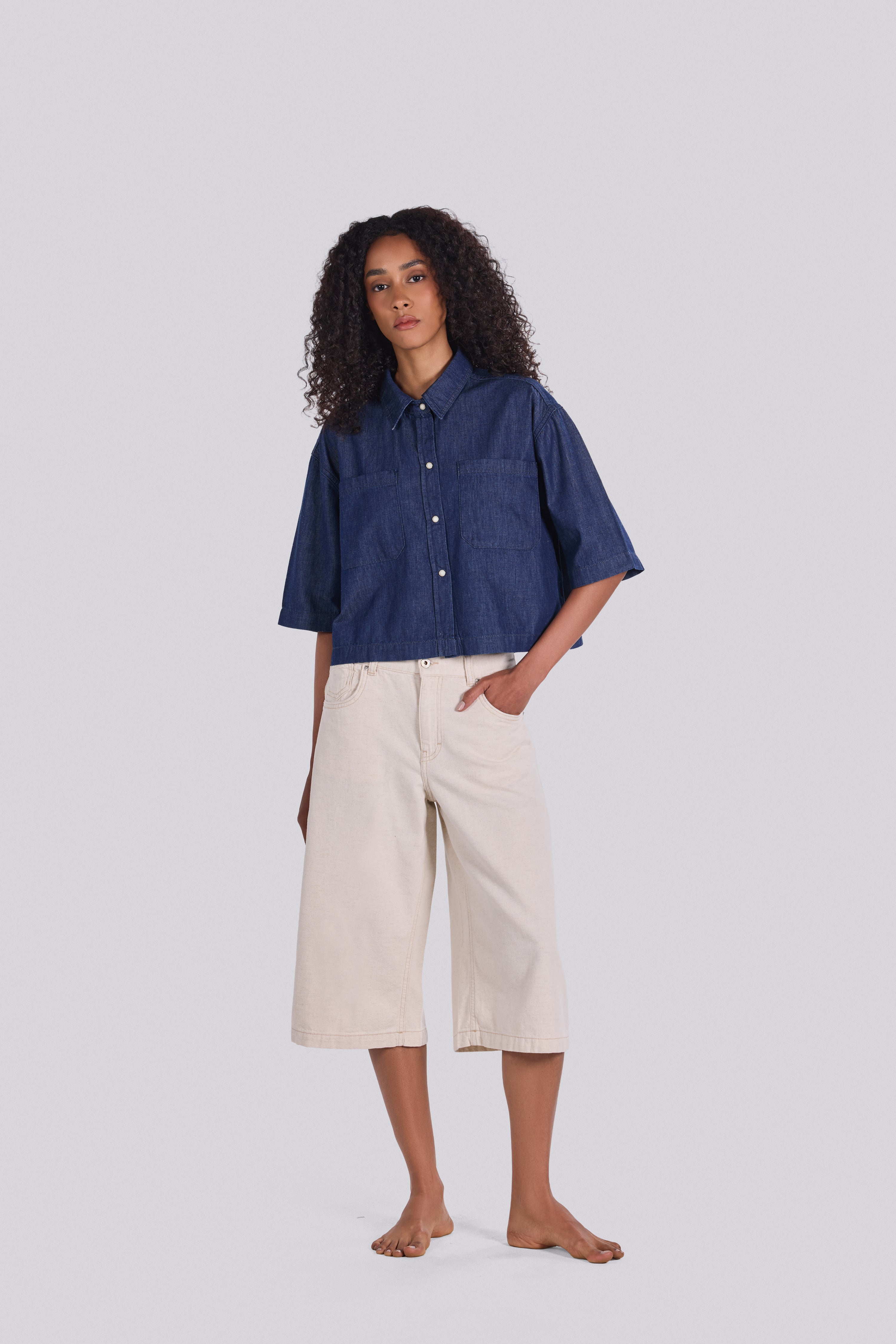DONA OVERSIZED CROPPED DENIM SHIRT D1