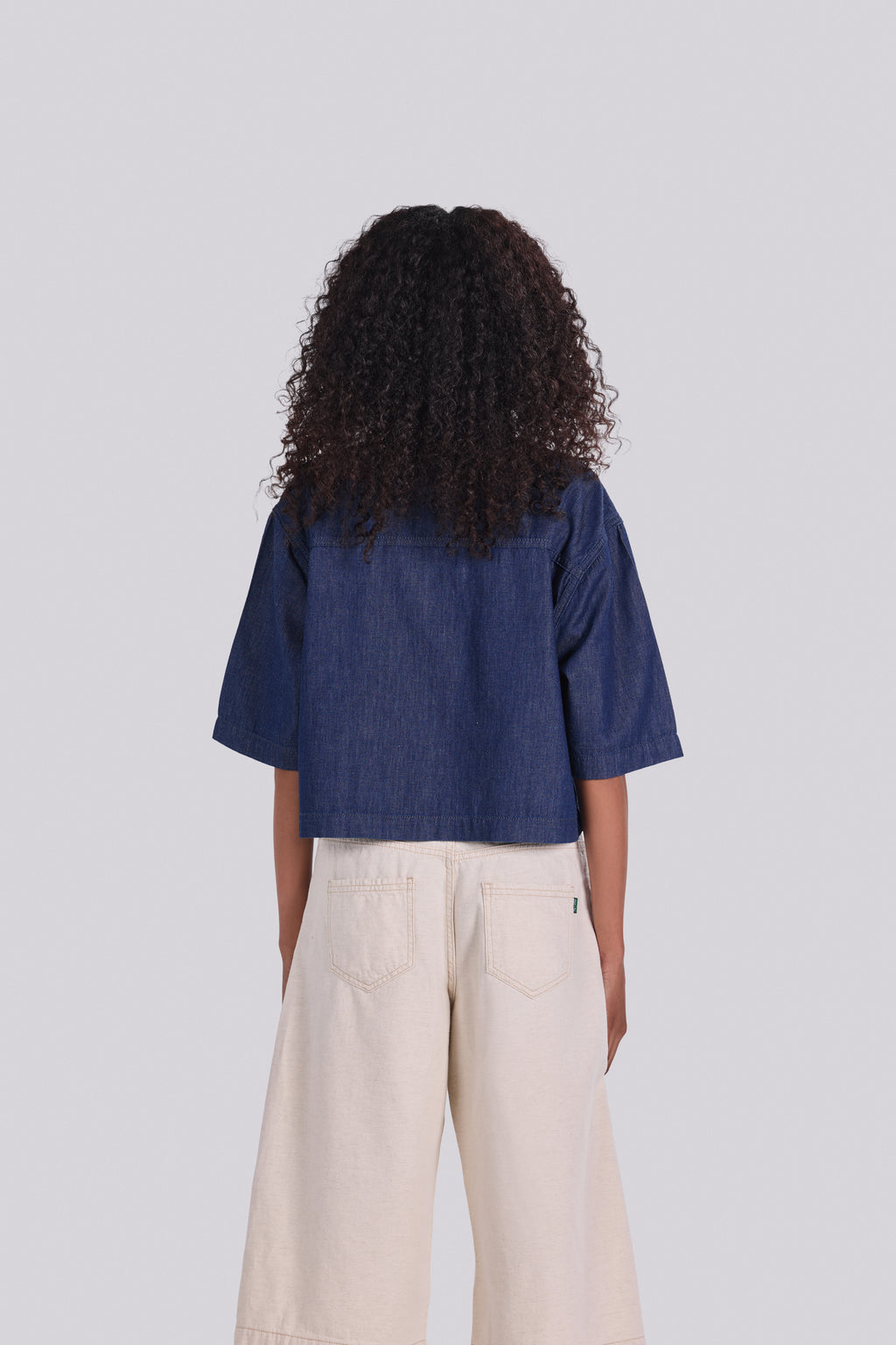 DONA OVERSIZED CROPPED DENIM SHIRT D1