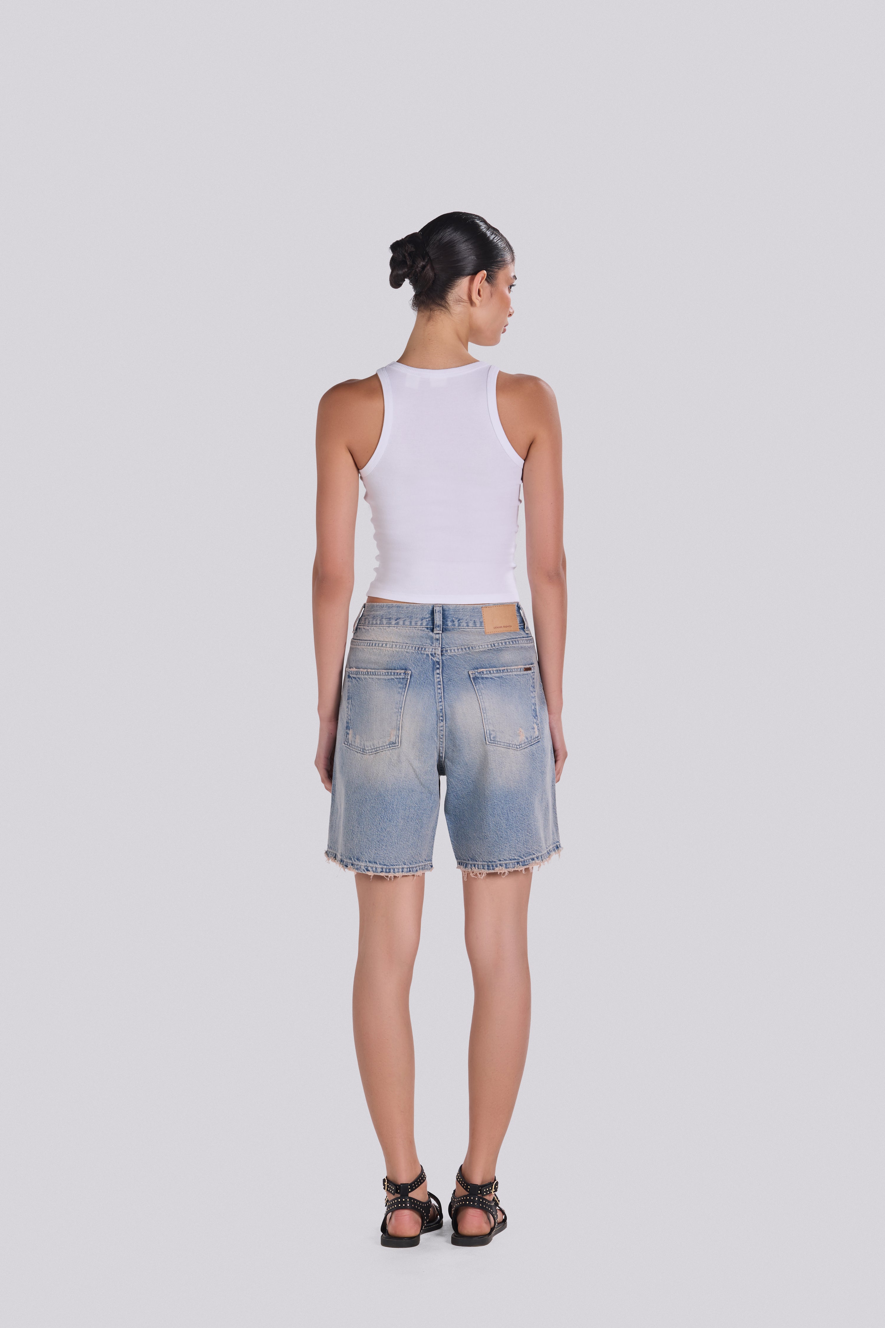 SKY DENIM SHORT ODBE