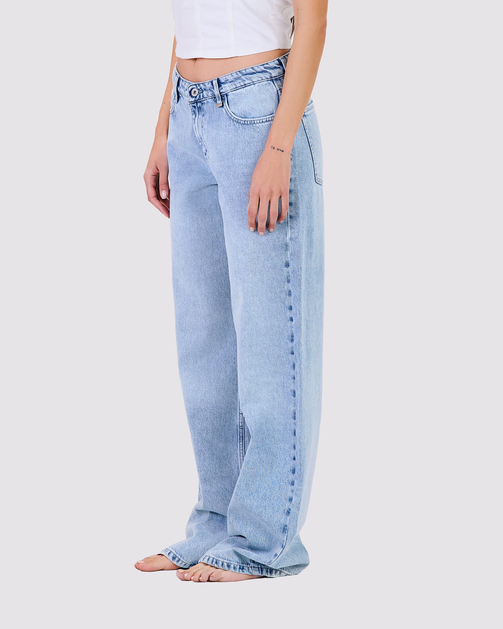 LUCIA - LOOSE DENIM - MID RISE - BAGGY FIT D3