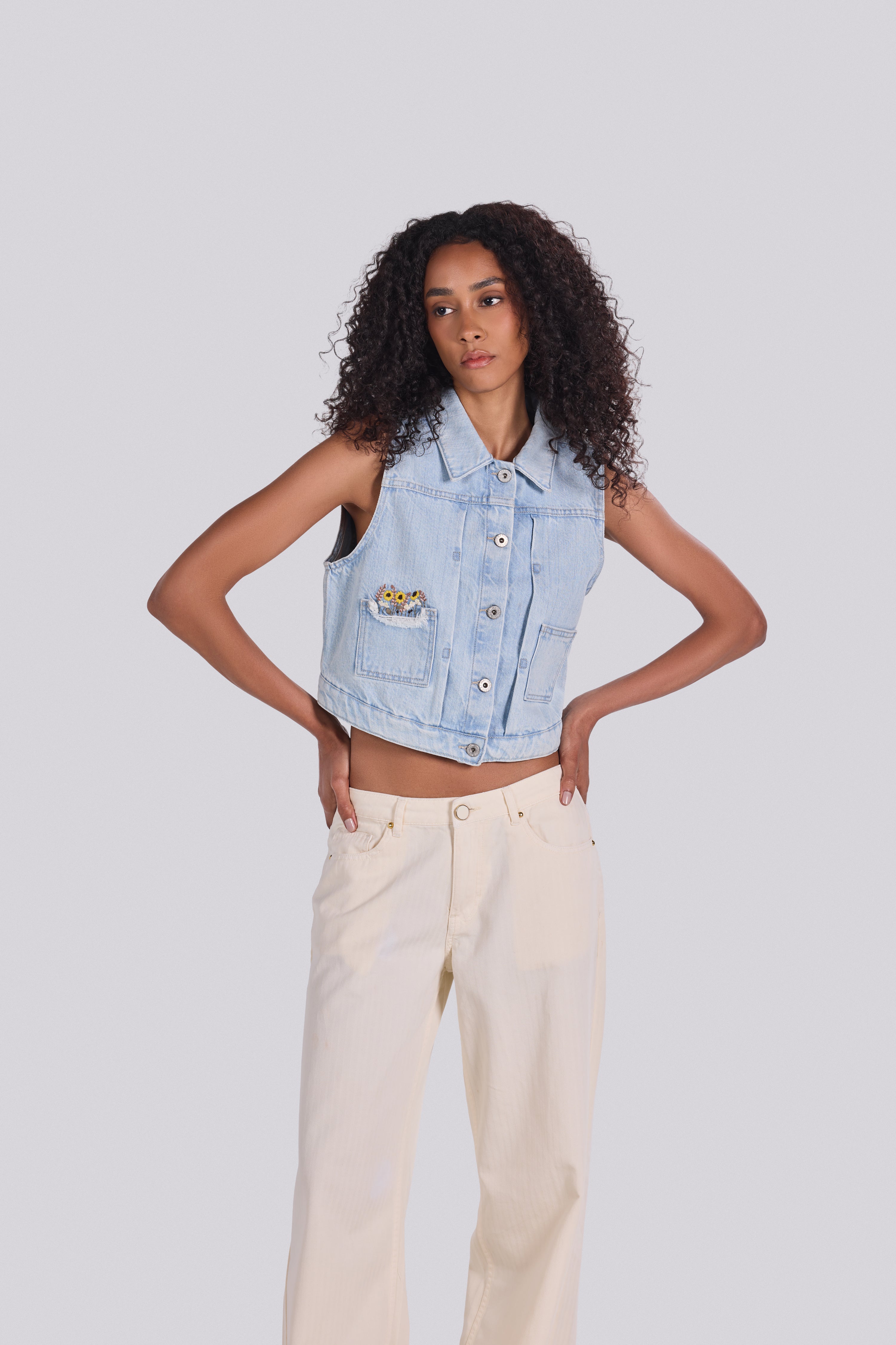 ROSE EMBROIDERED DENIM VEST D3