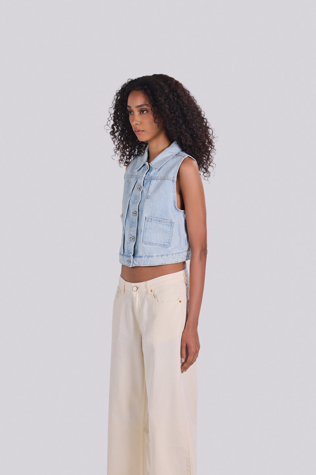 ROSE EMBROIDERED DENIM VEST D3